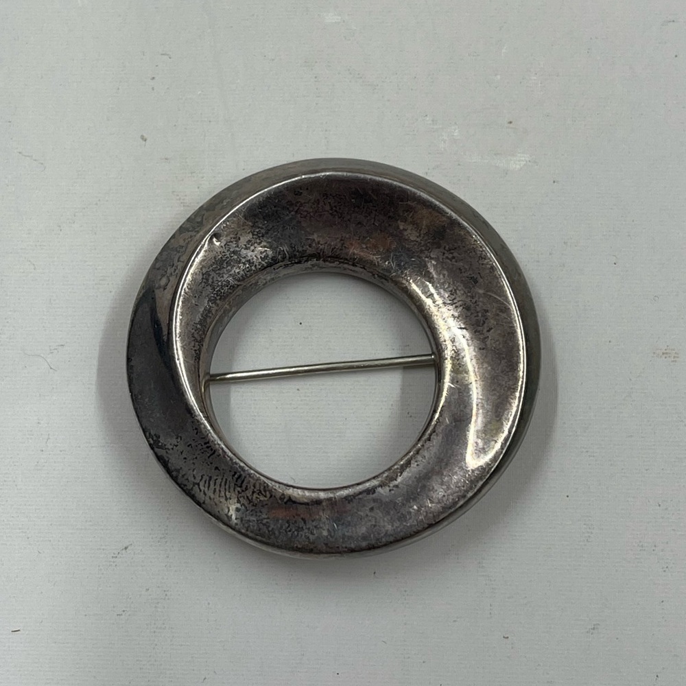 Bayanihan 925 Sterling Silver Brooch Pin Round Circle Open Center